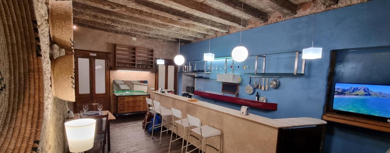 Appartamento Loft Sant' Efisio Cagliari Esterno foto